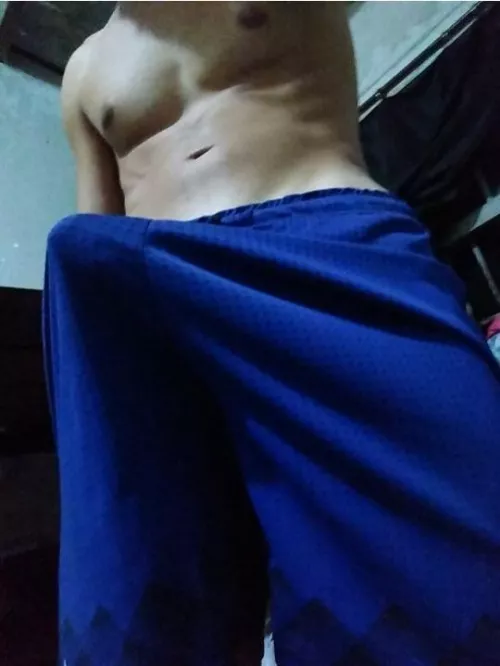 Can I enter this category? 😋 by Yamagushe