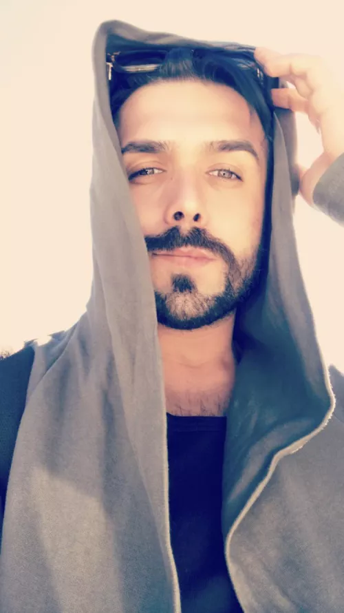 Can I find someone on this times to give affection and support? Not just a object for fun 😔 by jamesmillerxxOF