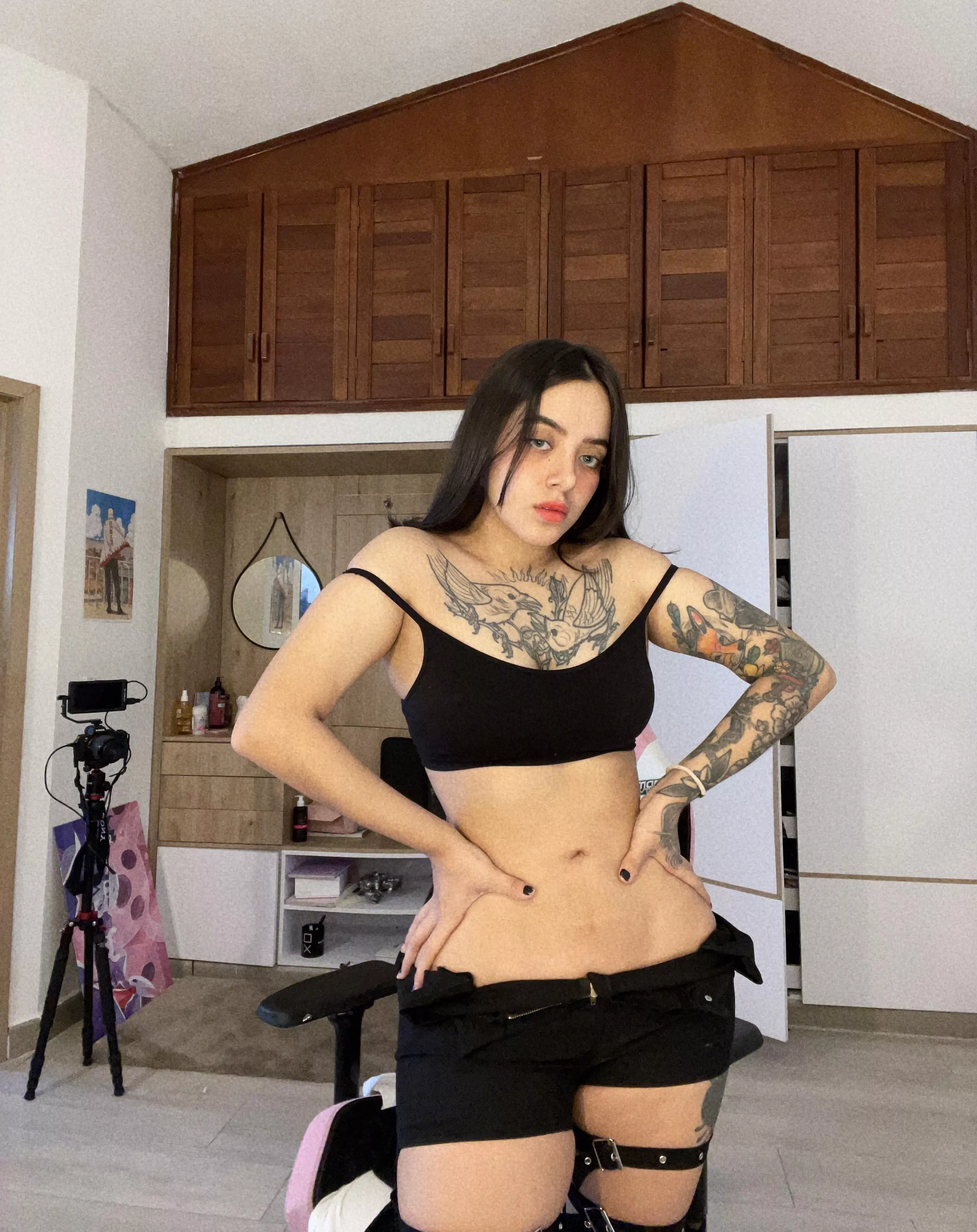 can I get your attention?🥰🌸 posted by Sherryshen90