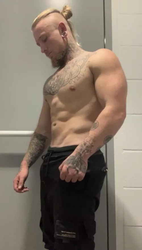 Can I give you a hug? (Links in bio) by MrBilboShaggins