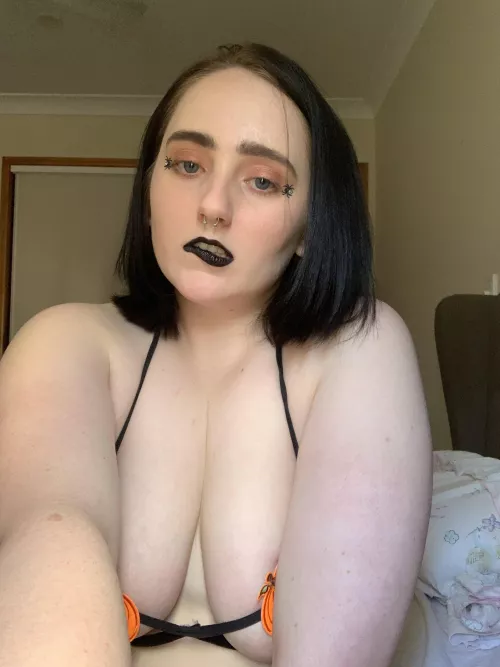 Can I help you, sir? by gothgirlgamer