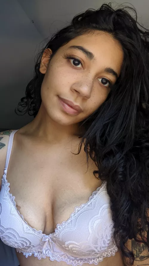 Can I kiss you? by TarooRooot