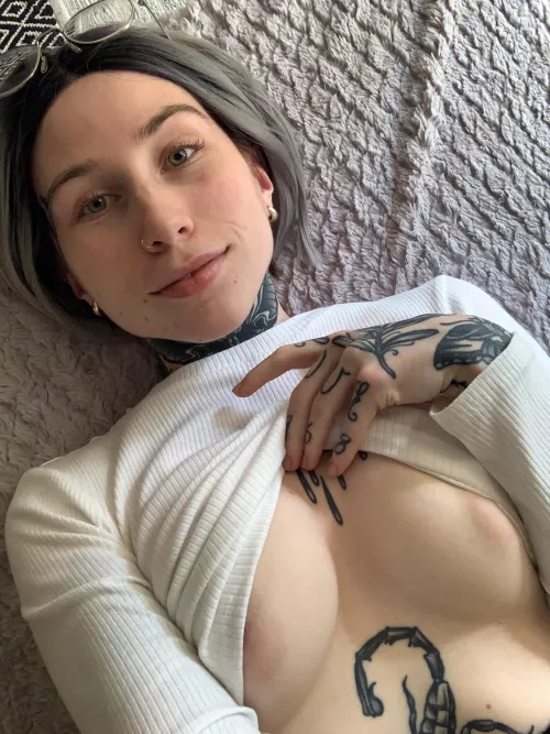 Can I offer you some pale snacks? by Sophiiechens