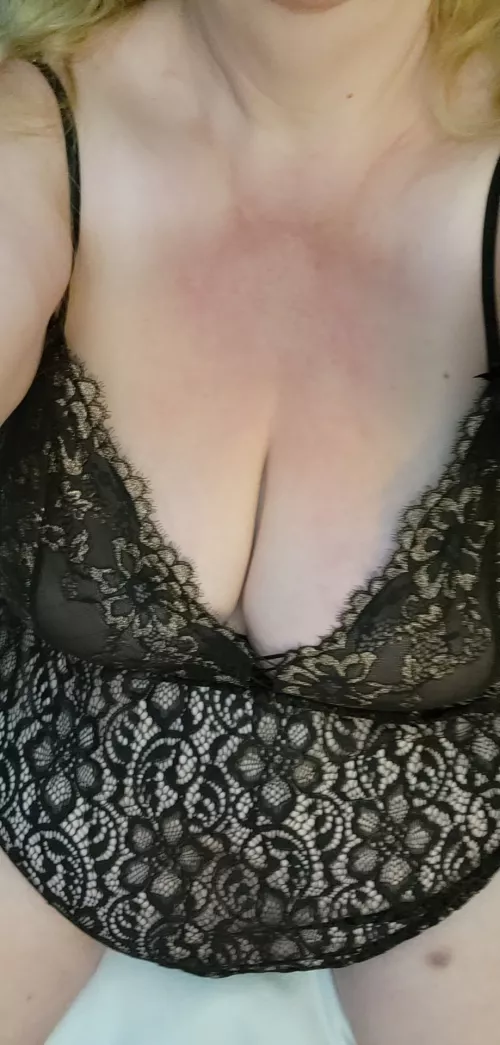 Can I on your face? by bustybecky2020