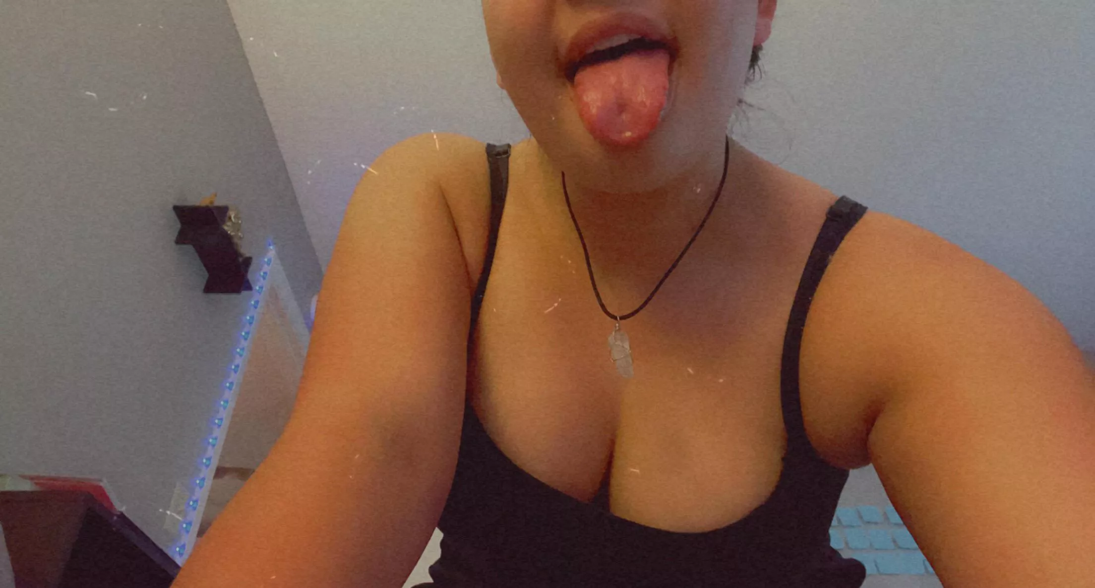 Can I put my tongue on it 👉🏼👈🏼 posted by sweettnatalia