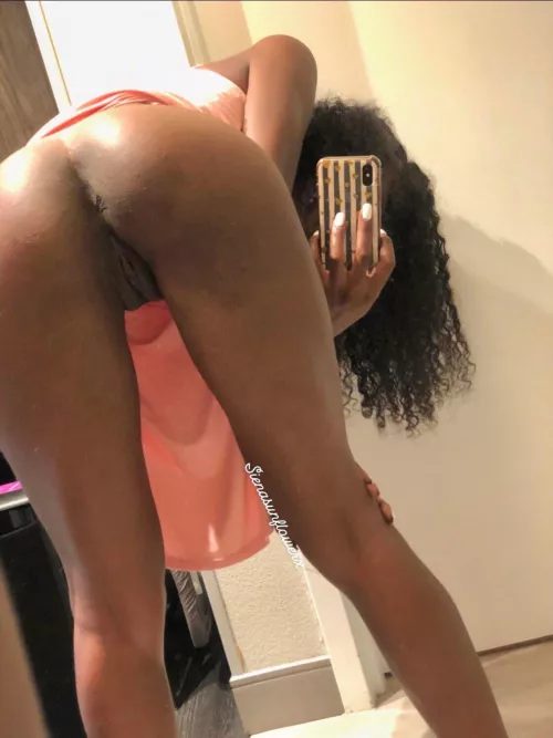 can i show you guys selfies like this more often? 19F by sienasunflowerx