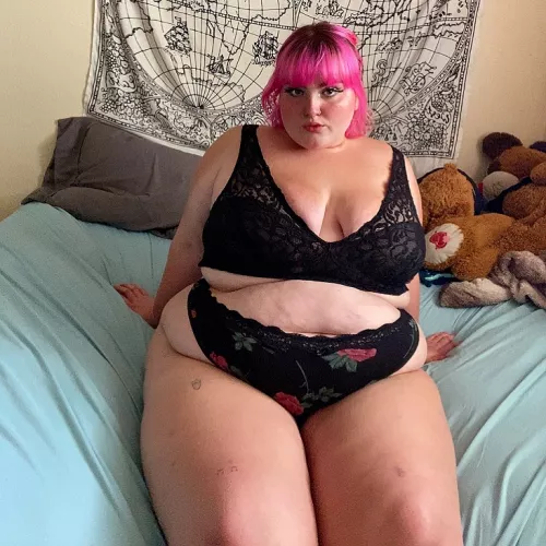 can i sit on your face? 🥺 by eslutsRus