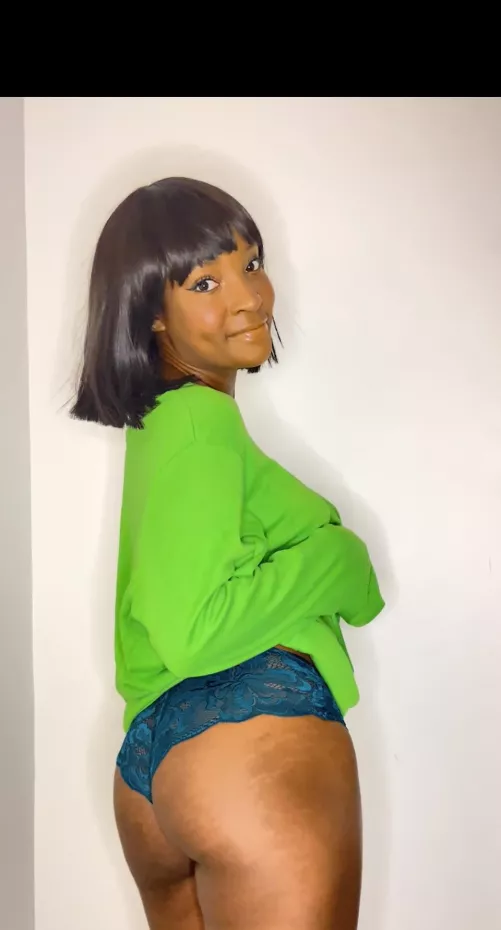 Can I sleep in your t-shirts? by taomeowa