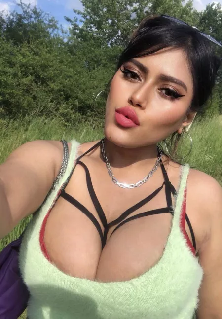 Can i smother you? by dwiirafrayy