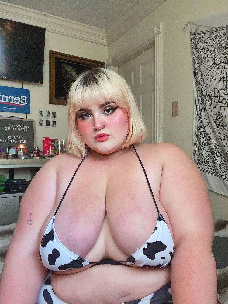 can i suck your cock? 🥺 posted by eslutsRus