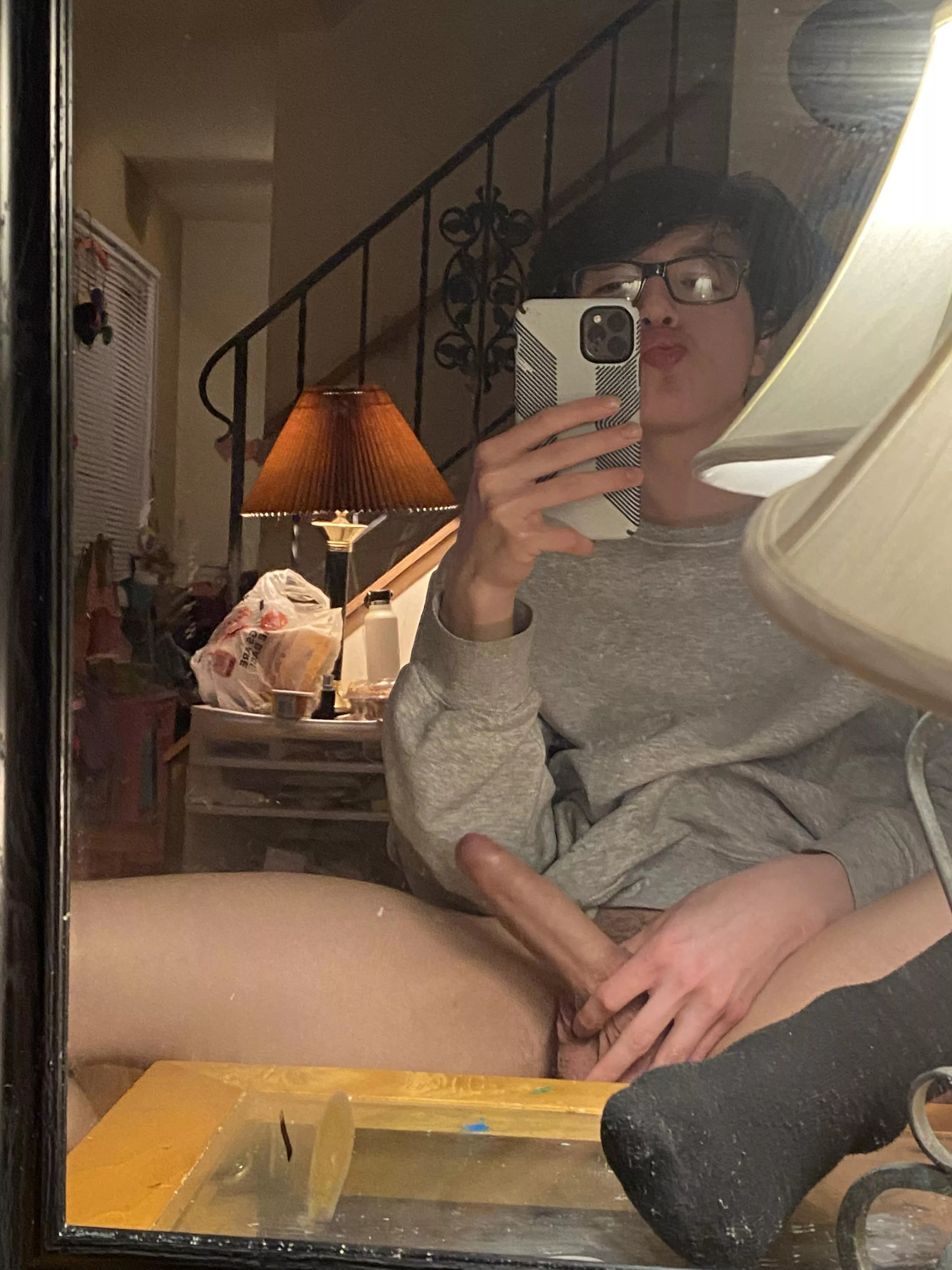 Can I surprise you with random nudes 🤫 posted by No-Professional-1427