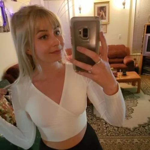 Can she get some jerk tribs? kik:mensamunsa by Rude-Volume-2083