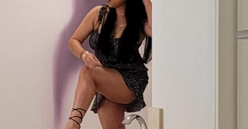 Can short girls have sexy legs? by PlsDntTellMlady