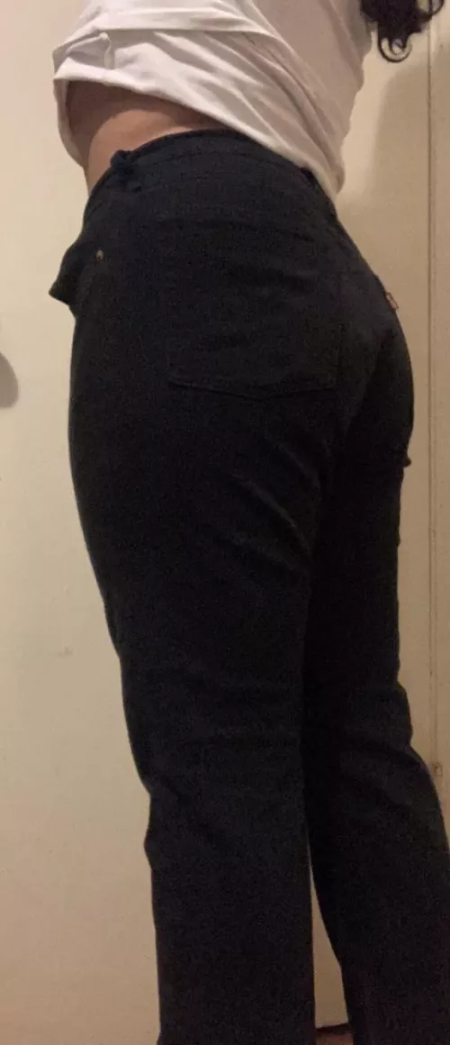 Can someone boost my ego please 🥺 by Sarah_L1mpD1k