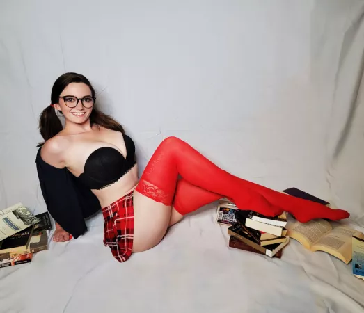 Can someone please help me? I think I need a tutor by GiveMeAvaMoore