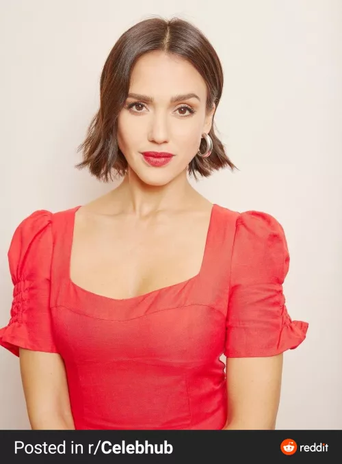 Can someone rp as Jessica Alba,Kristen Bell,or Olivia Munn for me? by Willyfishkinz