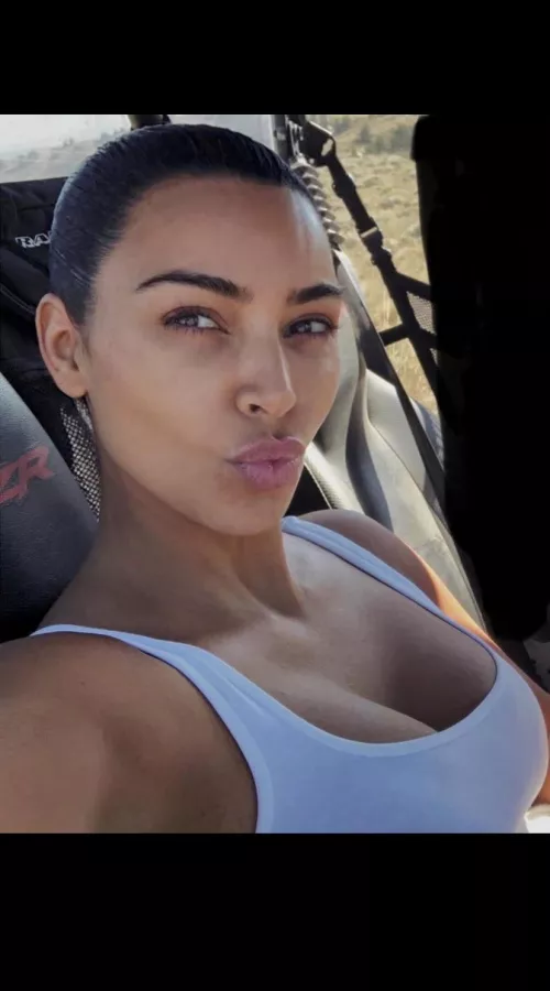 Can someone rp as Kim for me? by Slipperyslop21