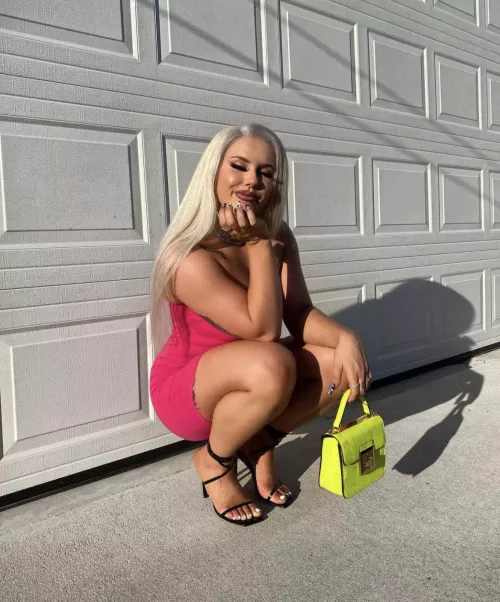 Can someone tribute my girlfriend on snap jacklosevec by jacklosvec