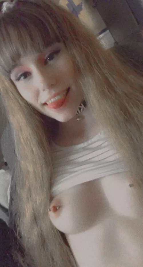 Can these boobies get a squeeze?🙈 by s8xyg8rl