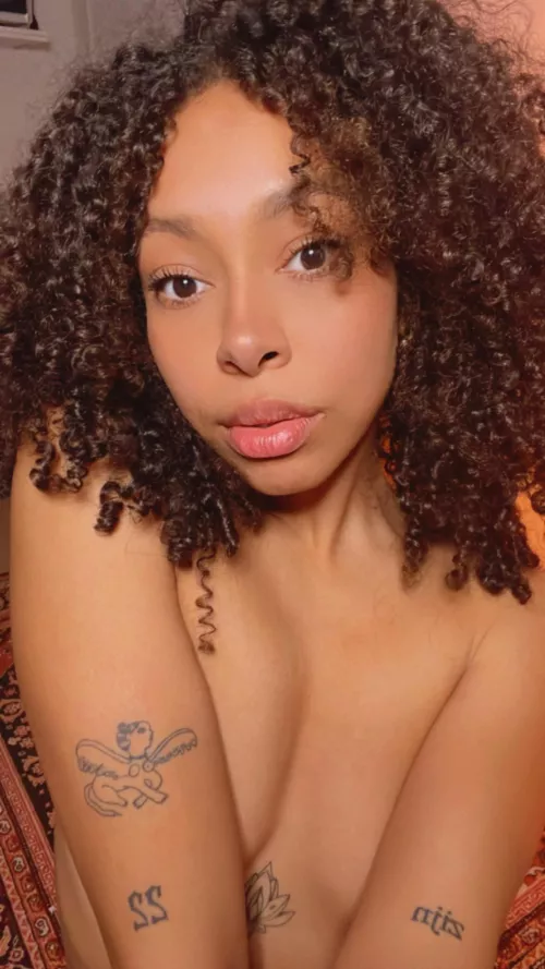 Can these Iips suck your dick? by Misscharlierose