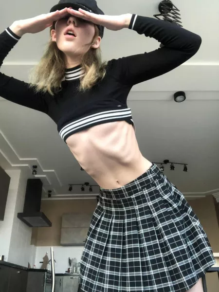 Can u help me? 🥺👉👈 by milashka420