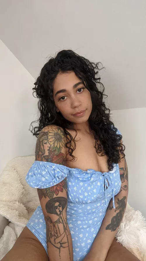 Can we be friends with benefits? by TarooRooot