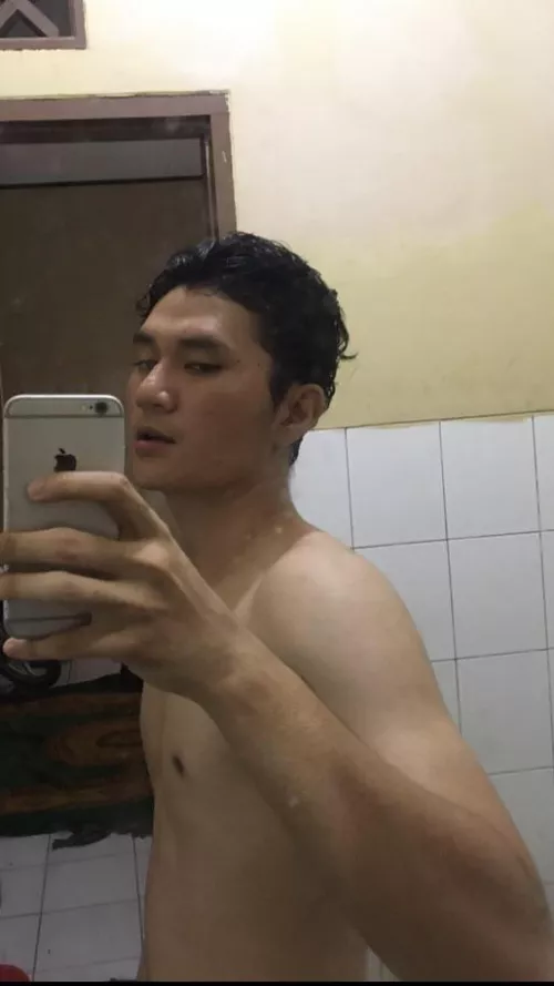 Can we just play videos games without worrying about our school's assignments and any other responsibilities? by NoAudience5308