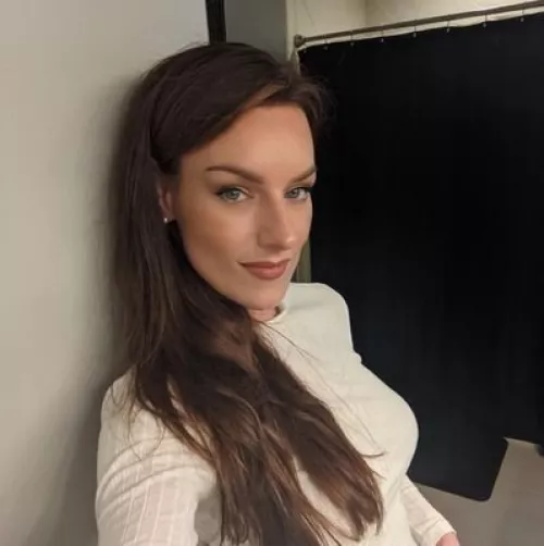 Can you feel it? That burning sensation in your loins, that tingling in your heart. You don't just want to do it you know you HAVE to do it. Kneel....submit....obey by Many_Lion_1145