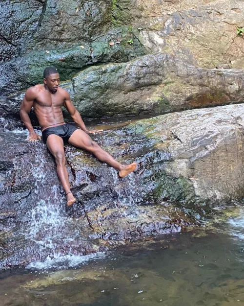 Can you feel me? by Ill-Professional-407