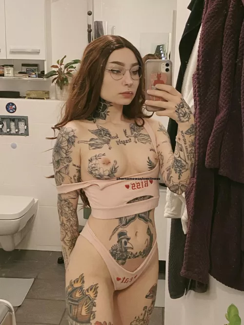 can you give me a hand? they fell out again by enamor_me137