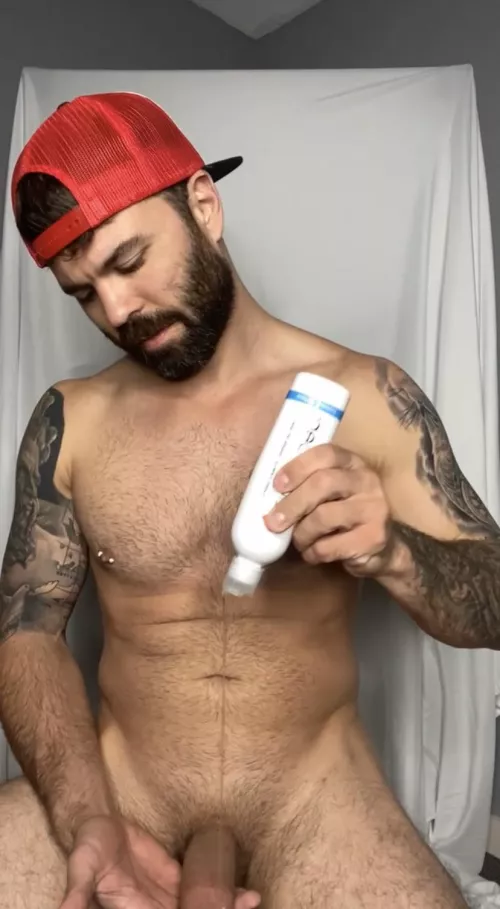 Can you guess what I’m about to do 😉 by quitethekynk