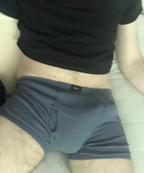 Can you guess what’s underneath? And no it’s not a banana by blakekenzington