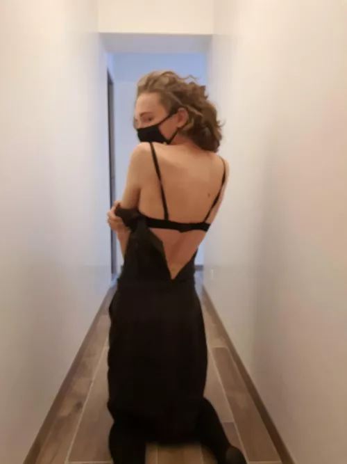 Can you help me zip it up ?💕 by Styllya