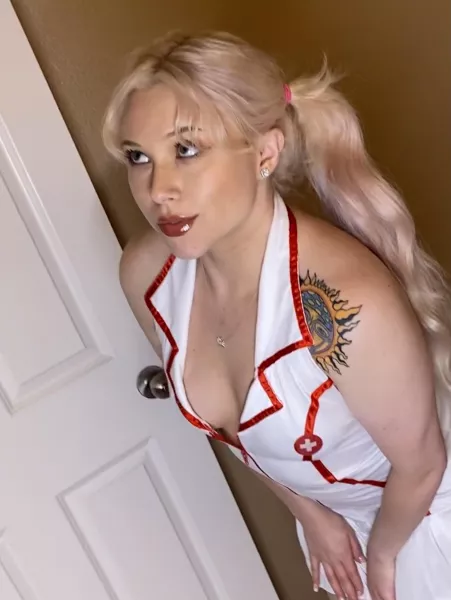 Can you pull it out so I can check it please? by Princesslillyof