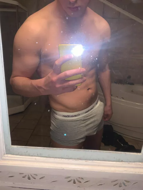 Can you see it? by Magnificchicken