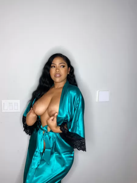 Can you see my tan? by Ccblasian