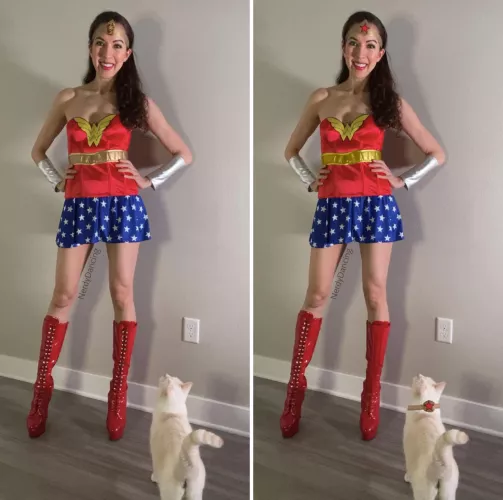 Can you spot 10 differences between the photos? [F] by nerdydancing