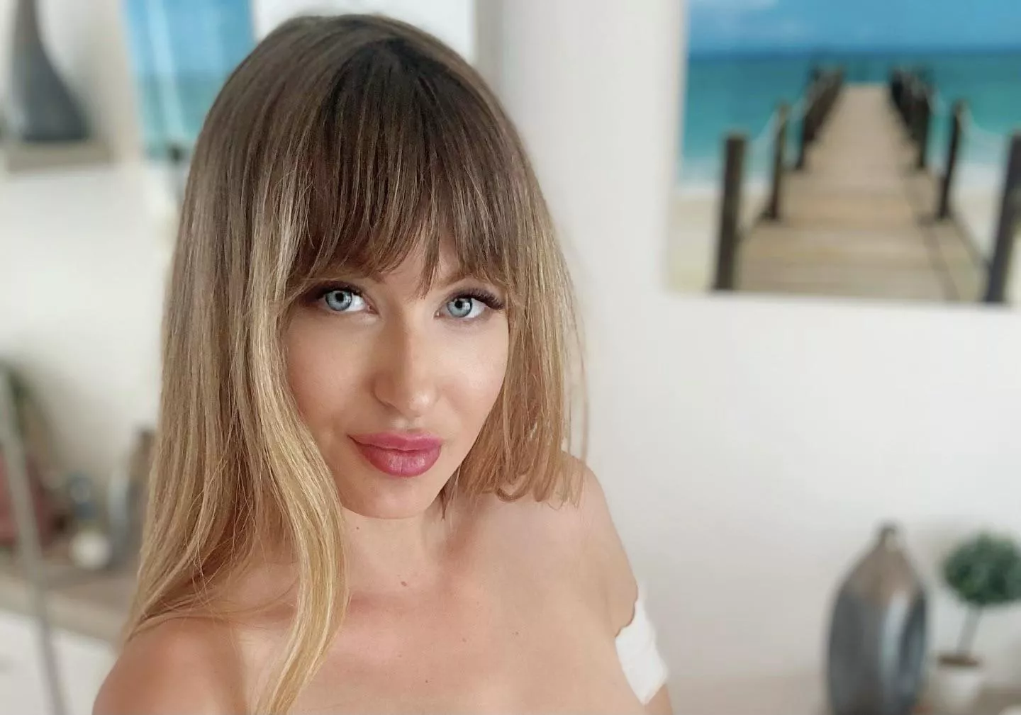 Can you tell i am russian origin from my face?😜 posted by Cathalinecam