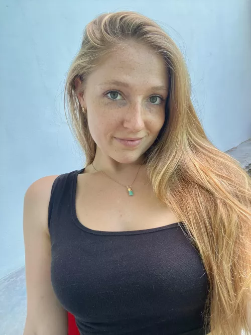 Can you tell I have a cat? 😅 by freedom_fruit