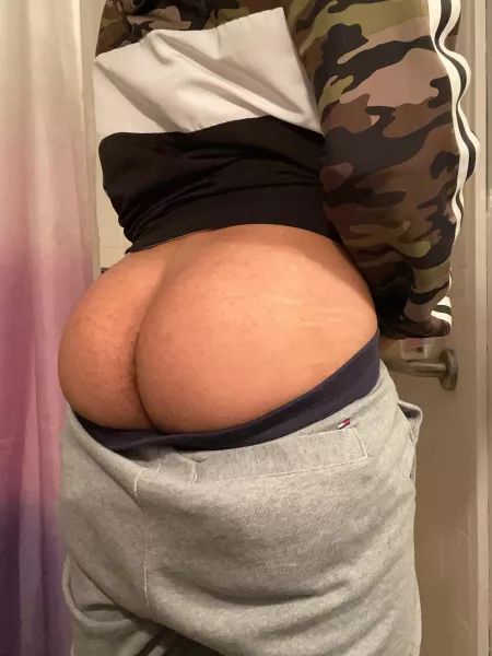 Can you tell I ride horses? by Vulpes_king14