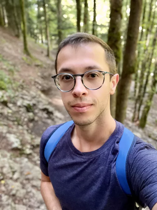 Can you tell I was having a good time hiking?? 😂 by KnownRandomization