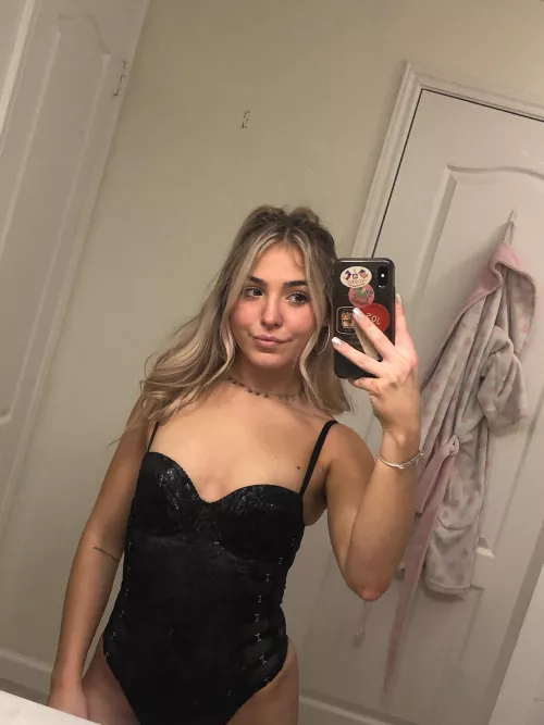 Can you tell if I’m too young? by alessandranatalia