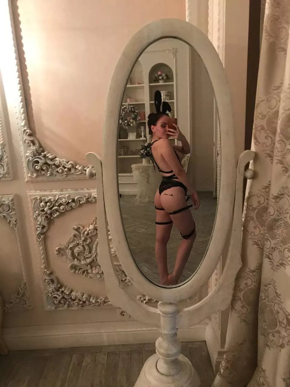 Can you tell I'm a bit shy? posted by sasha_gold1