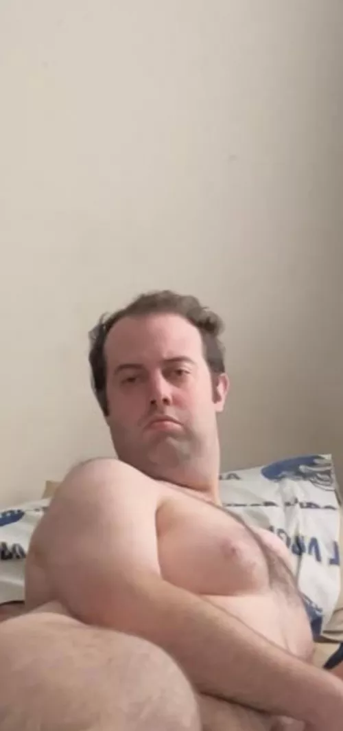 Candid selfie of a dude with no clothes on by Ironchariots2013