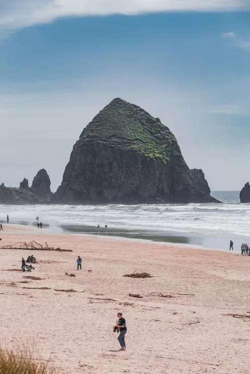 Cannon Beach | Portland [OC] by Rowbuttt