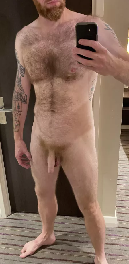 Can’t beat a hotel mirror for a decent selfie 😜 by gbrad1983