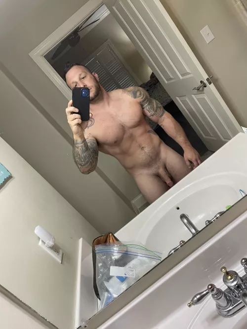 Can’t beat hotel bathroom lighting by Throwaway_9229