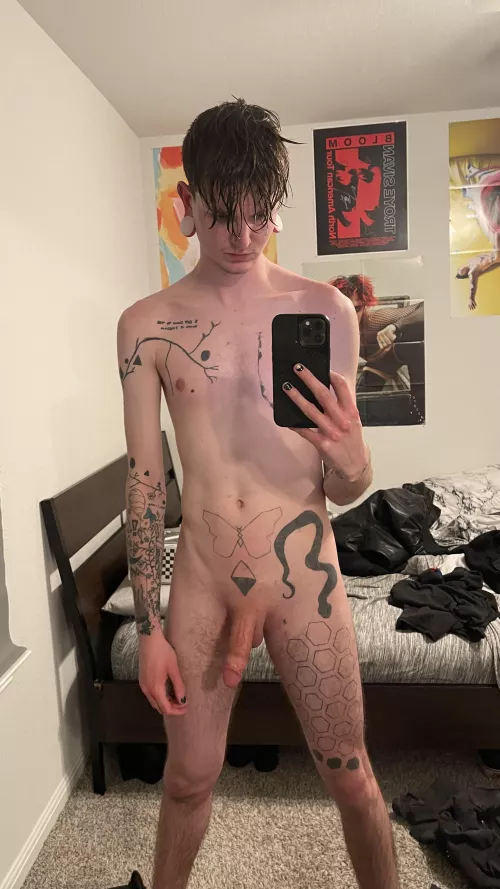 Can’t decide what to wear 🤔 by dreamimdead