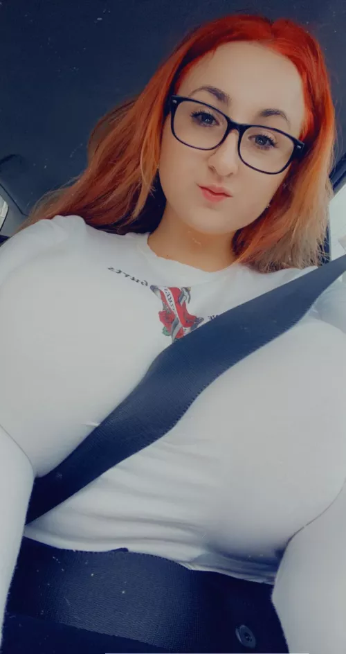 Can't even wear the seatbelt properly by International-Area41