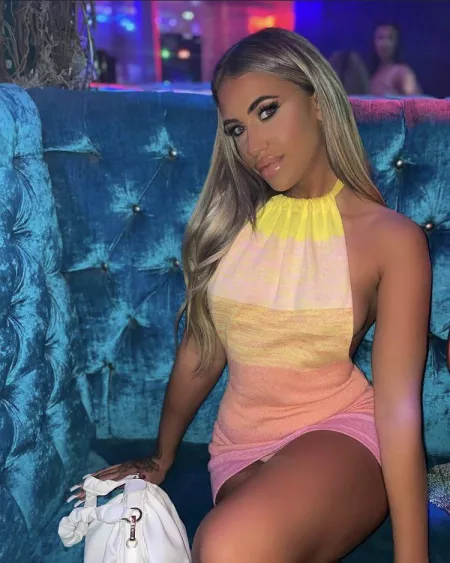 can’t get enough of this bimbo by deathgasms69